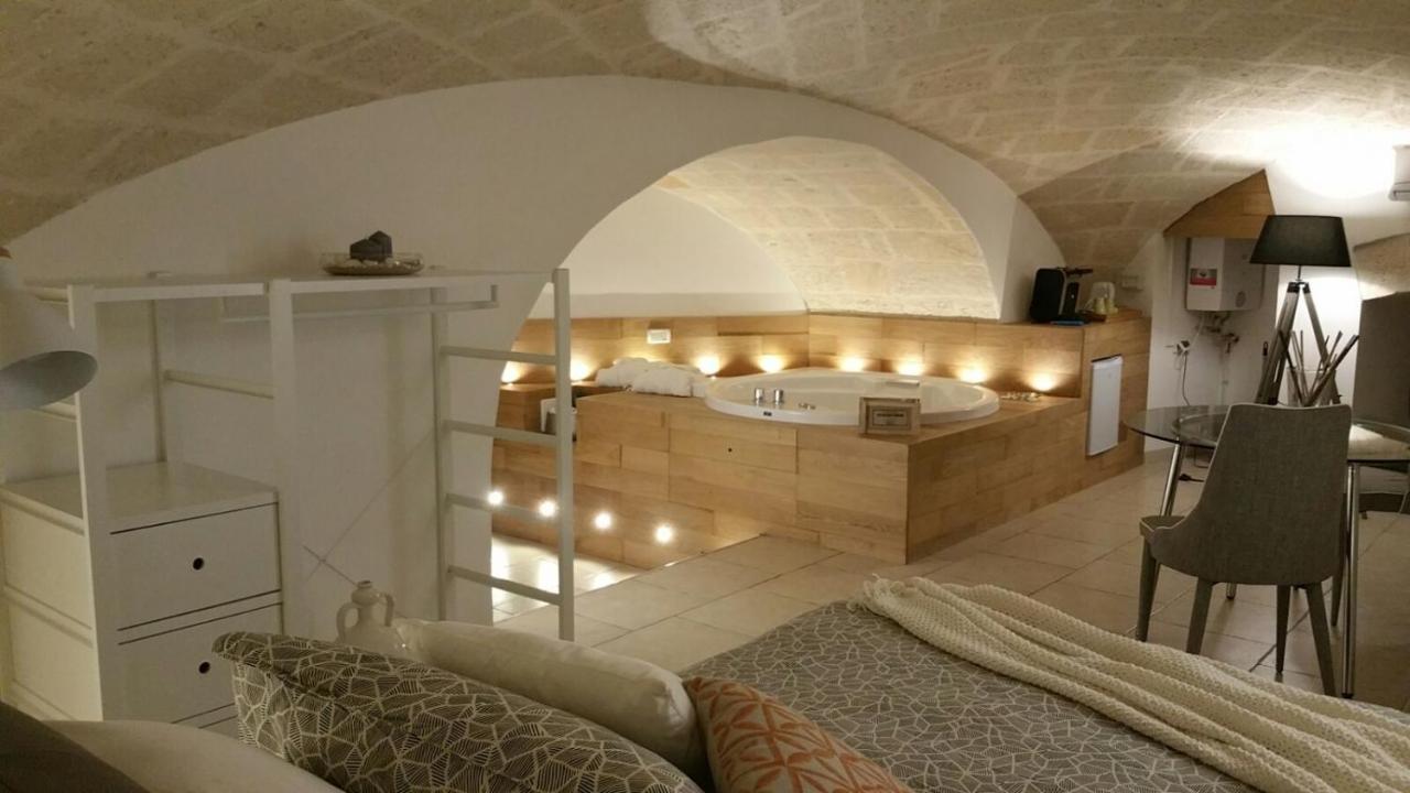 Palazzo Kapece Bed & Breakfast Monopoli Ngoại thất bức ảnh