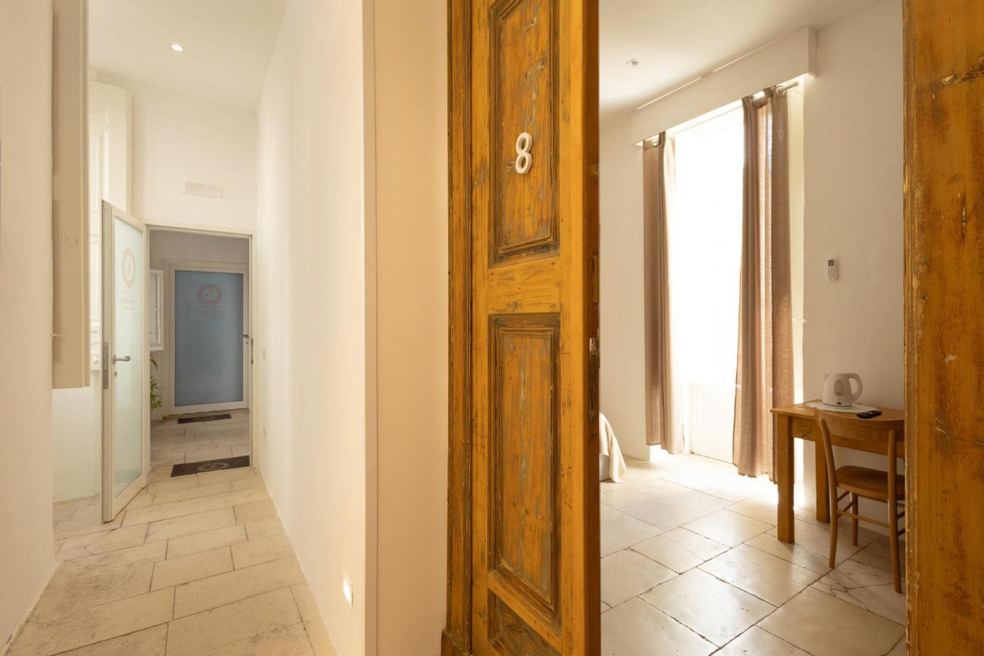 Palazzo Kapece Bed & Breakfast Monopoli Ngoại thất bức ảnh